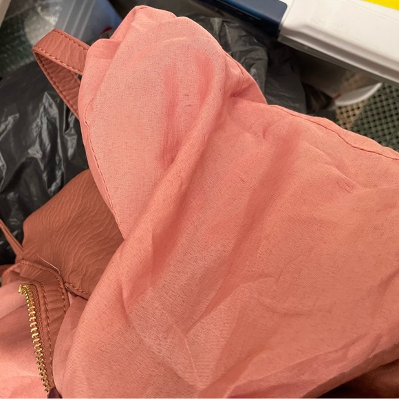 Under One Sky Faux Leather Exterior Brown Pouch Zipper Closure Pockets Inside - Picture 15 of 16